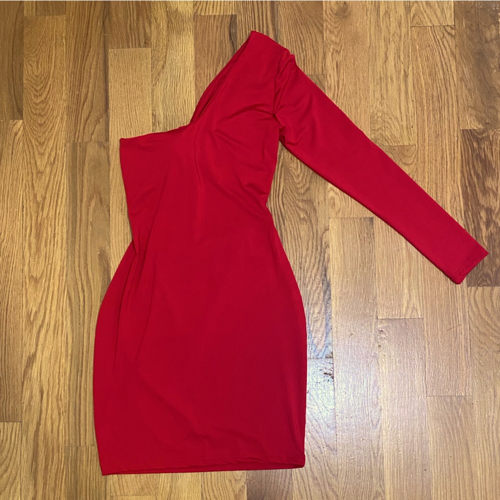 Red One Shoulder Long Sleeved Bodycon Dress NWOT
